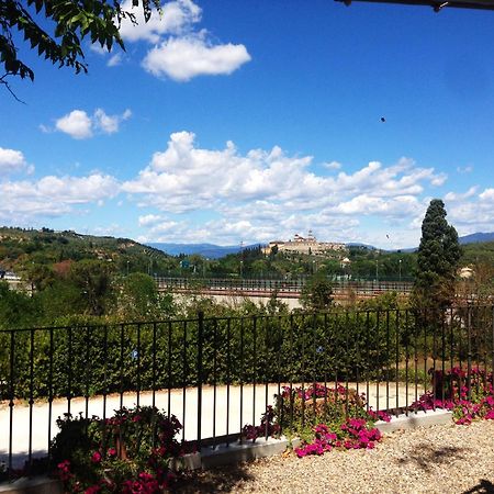 Il Poggiolo Delle Rose Bed&Breakfast Tavarnuzze Exterior foto